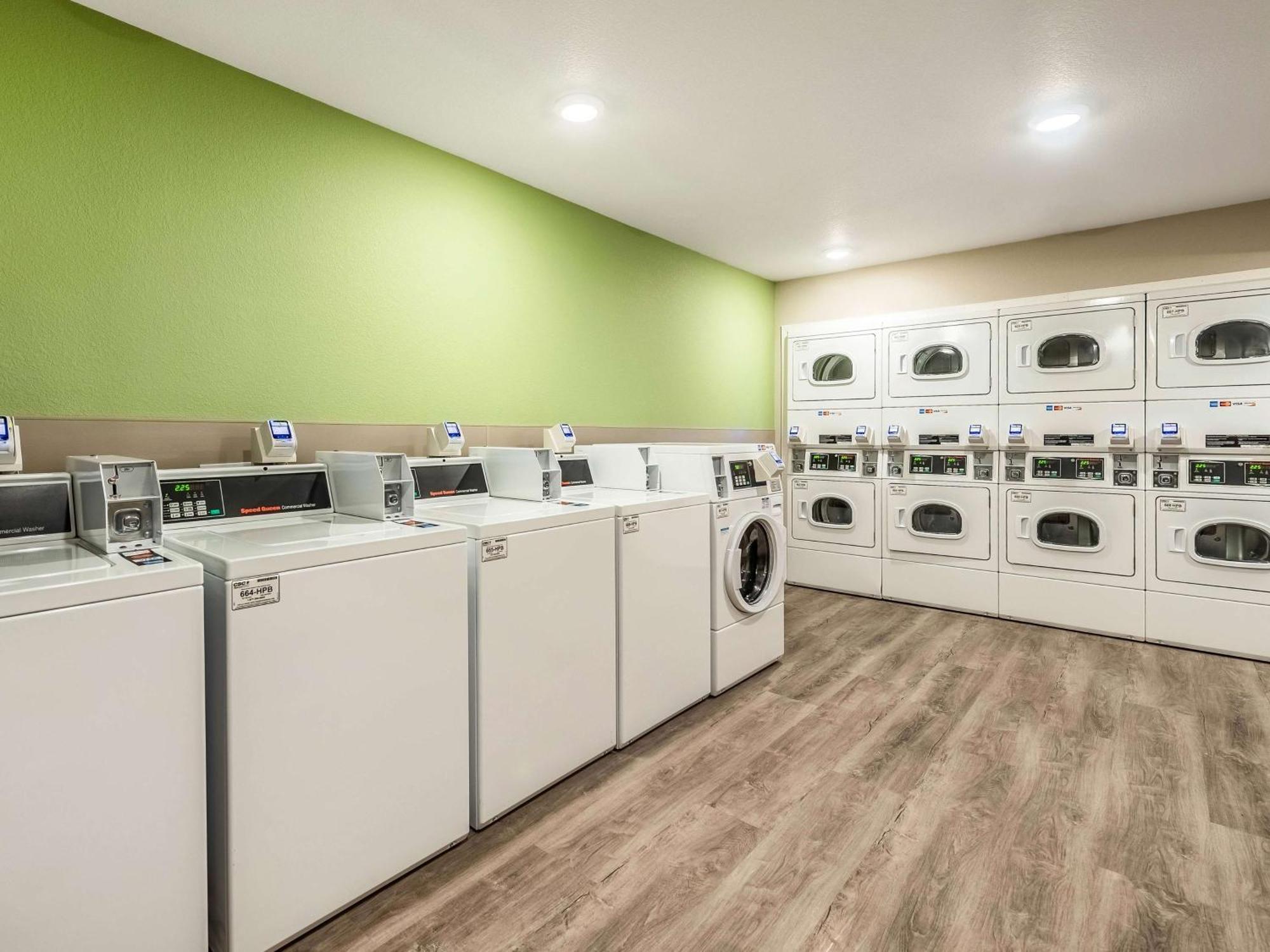 Extended Stay America Suites - Minneapolis - Airport - Mendota Heights Экстерьер фото
